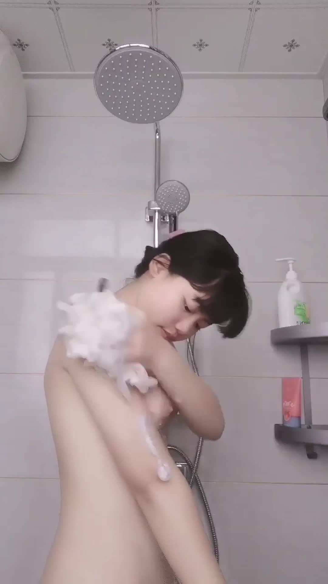 浴室会所换衣服洗澡录制 (41)