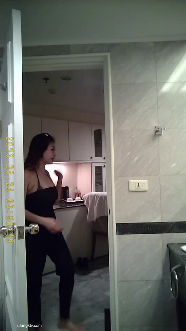 浴室会所换衣服洗澡录制 (31)