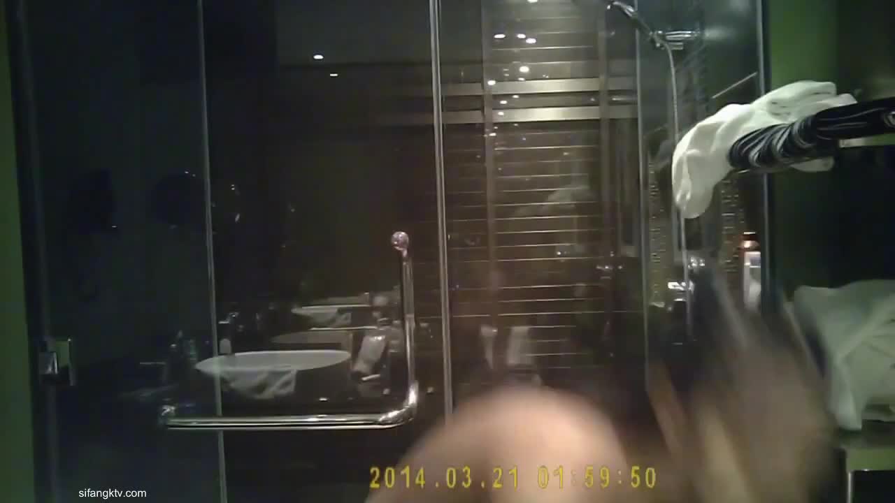 浴室会所换衣服洗澡录制 (37)