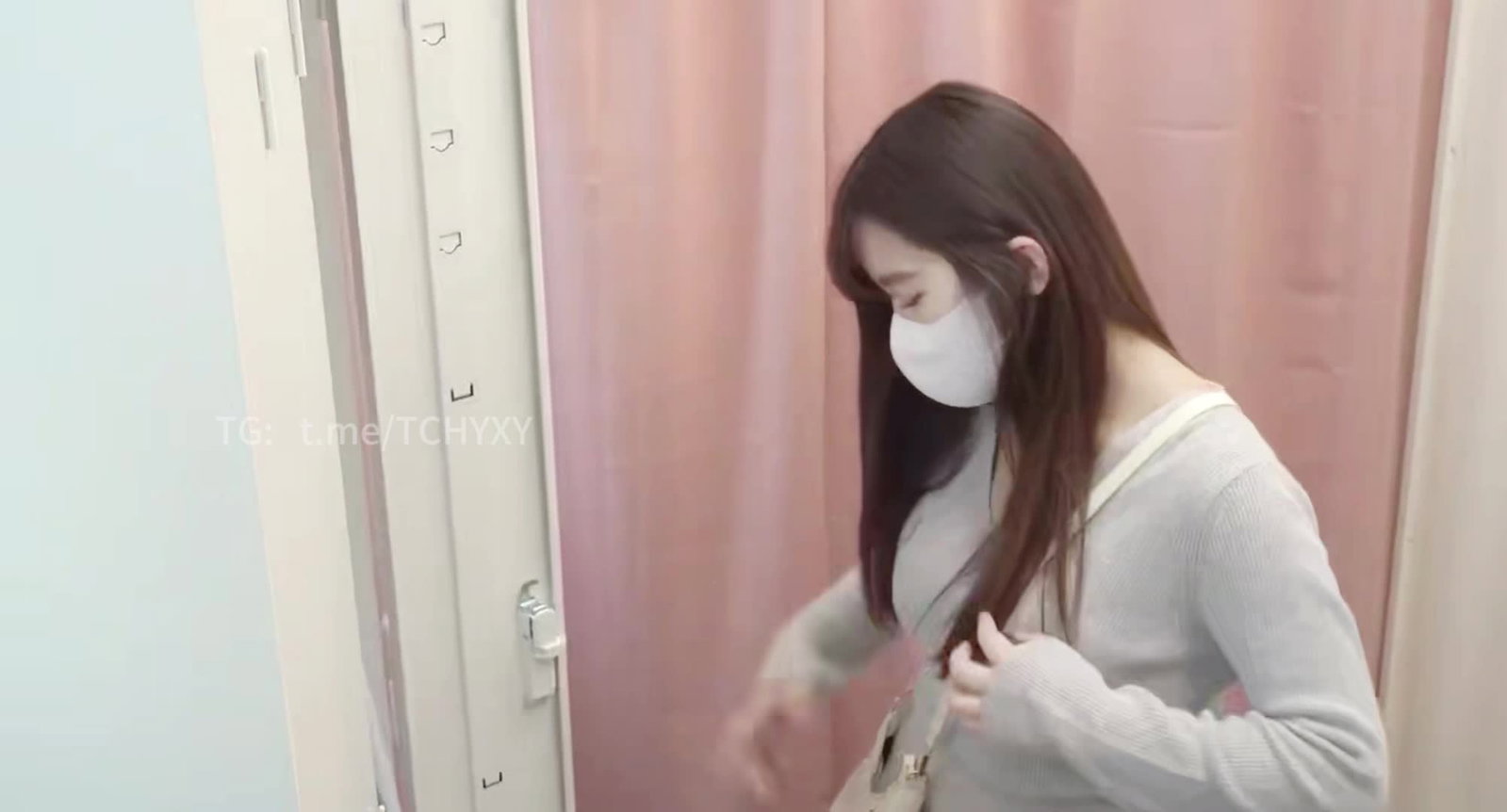 浴室会所换衣服洗澡录制 (25)