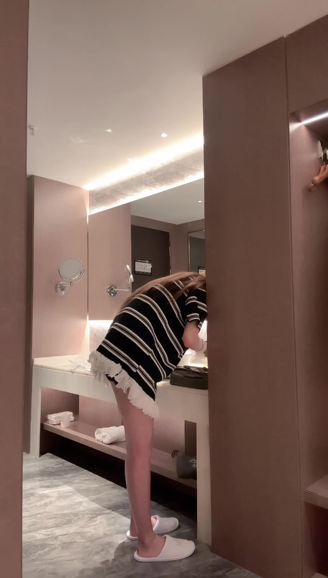 琪琪不吃肉_2026-10-12_16-42-37_020