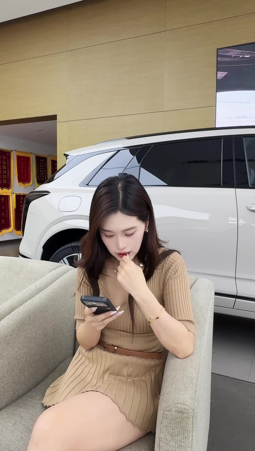 在蚌埠卖凯迪的小王凯迪拉克_2026-10-19_14-52-04_010