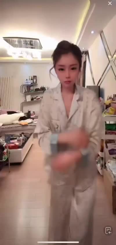 KANLUPING网10月22日直播回放精选 (16).MP4